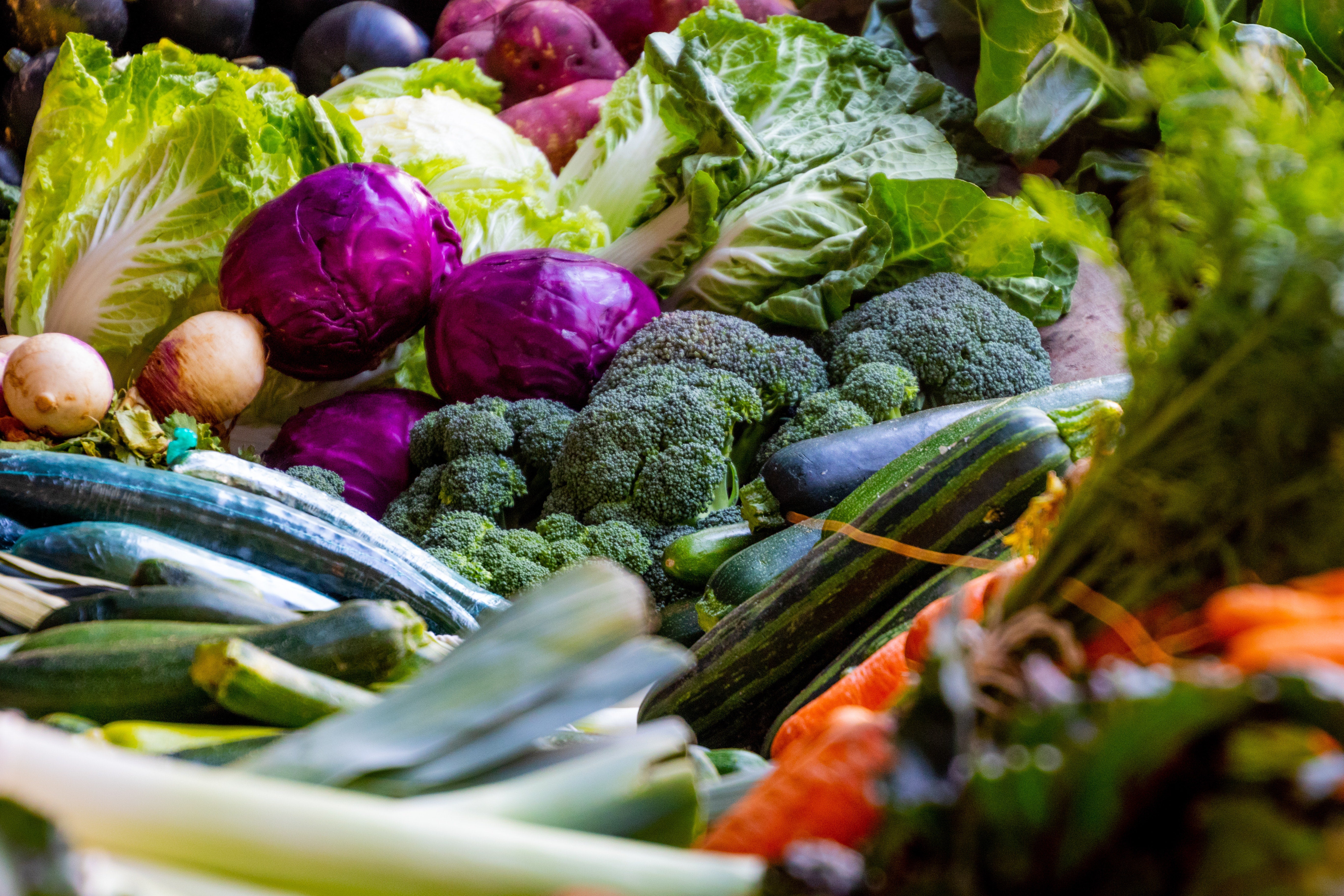 Nourishing and Healthy Foods to Keep in the Kitchen